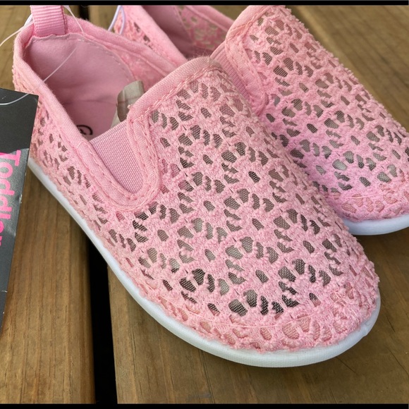 NWT Swiggles Pink Slip-on Fashion Shoes - Picture 1 of 1
